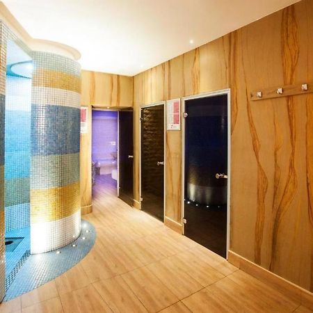 Luxury 2 Bedroom Apartment بوخارست المظهر الخارجي الصورة