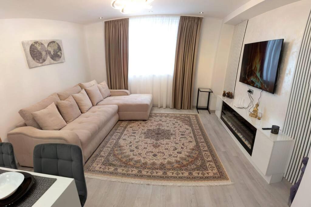 Luxury 2 Bedroom Apartment بوخارست المظهر الخارجي الصورة